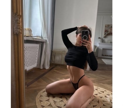 Escorts Sheffield City Centre Sheffield - Photos for JULIA 🌸HOT GIRL ✅ ATTRACTIVE 🥰 REAL PARTY💯🍭