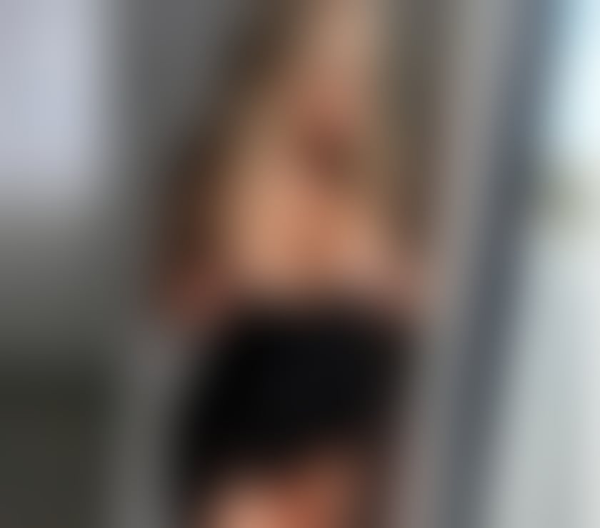 Escorts Hemel Hempstead Dacorum - Photos for Mia 🥵HOT&SEXY😈PARTY GIRL🥂 ONLY OUTCALL