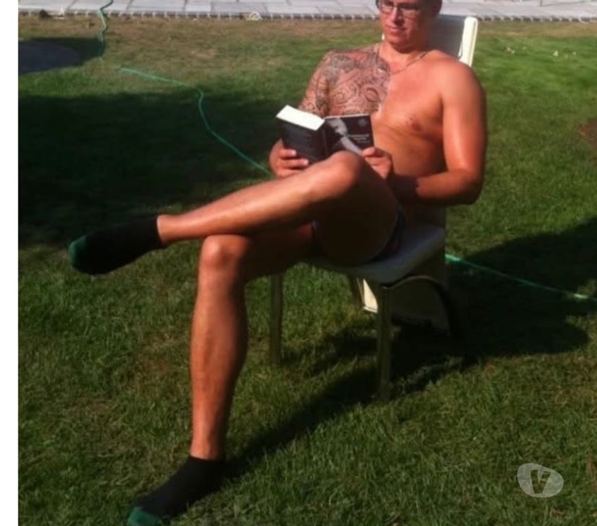 Local Swingers Surrey Guildford - Photos for I will meet women, girls and couples for cooperation.