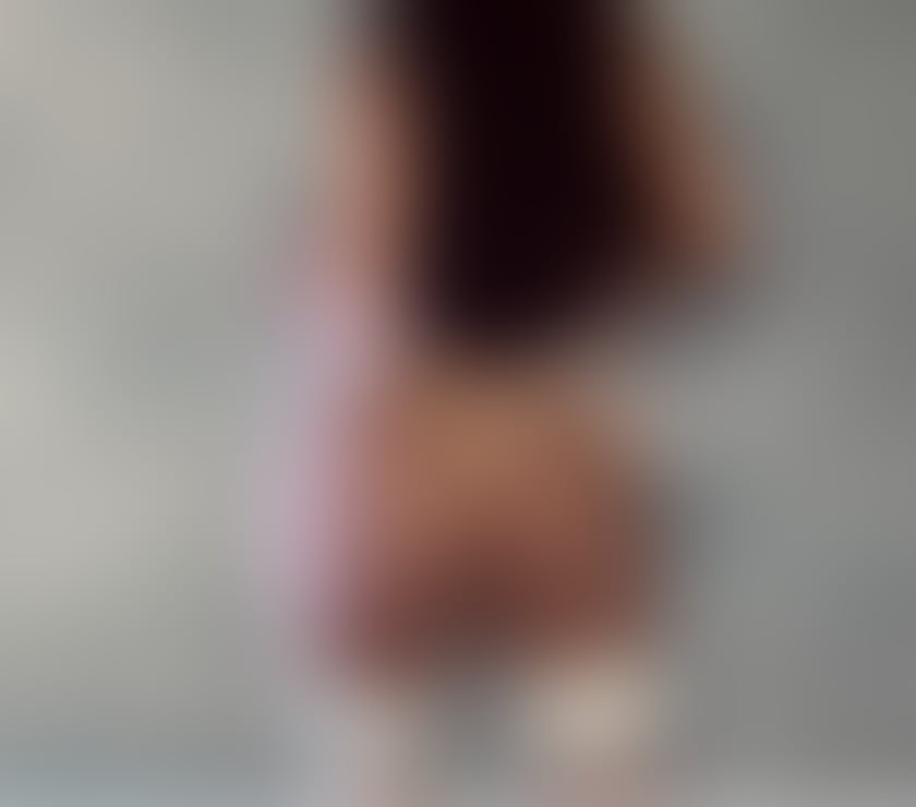 WHITE BRITISH ENGLISH INDEPENDENT! FRI&SAT&SUNDAY ONLY!