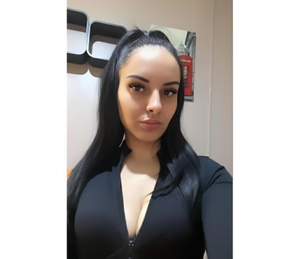 Escorts Burton-on-Trent East Staffordshire - Photos for Hot Party Girl Laura Come And Have A Good Time💦