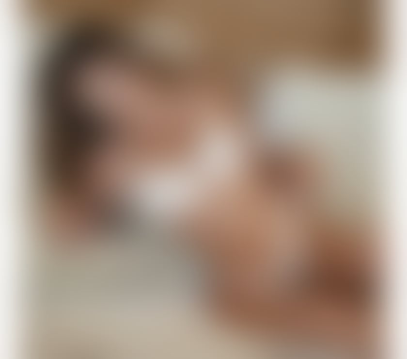 Escorts Greater Manchester Oldham - Photos for Hey Camelia new on town 100% party gfe