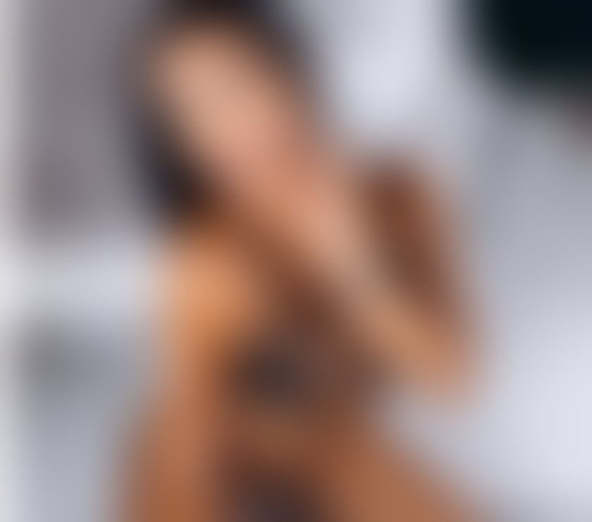 Escorts and Massages Ellacombe Torbay - Photos for bella here for you non stop