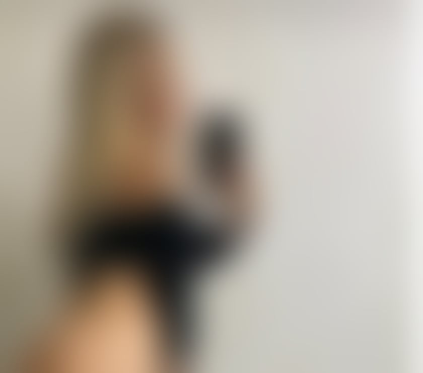 Escorts Norfolk Norwich - Photos for Rebecka hot girl in here