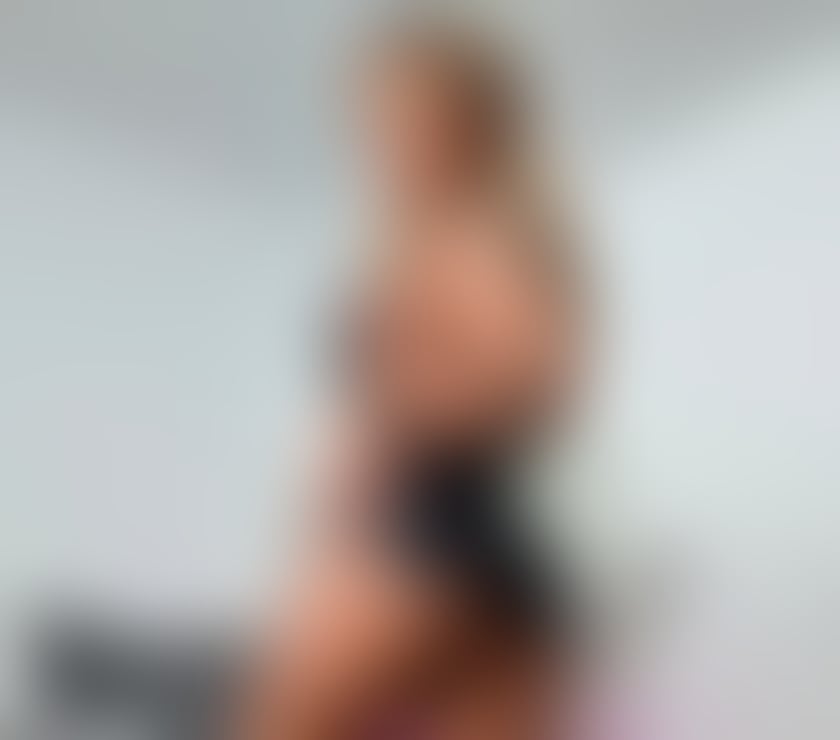 Escorts Hull The Avenues - Hull - Photos for Gabriella new in town real