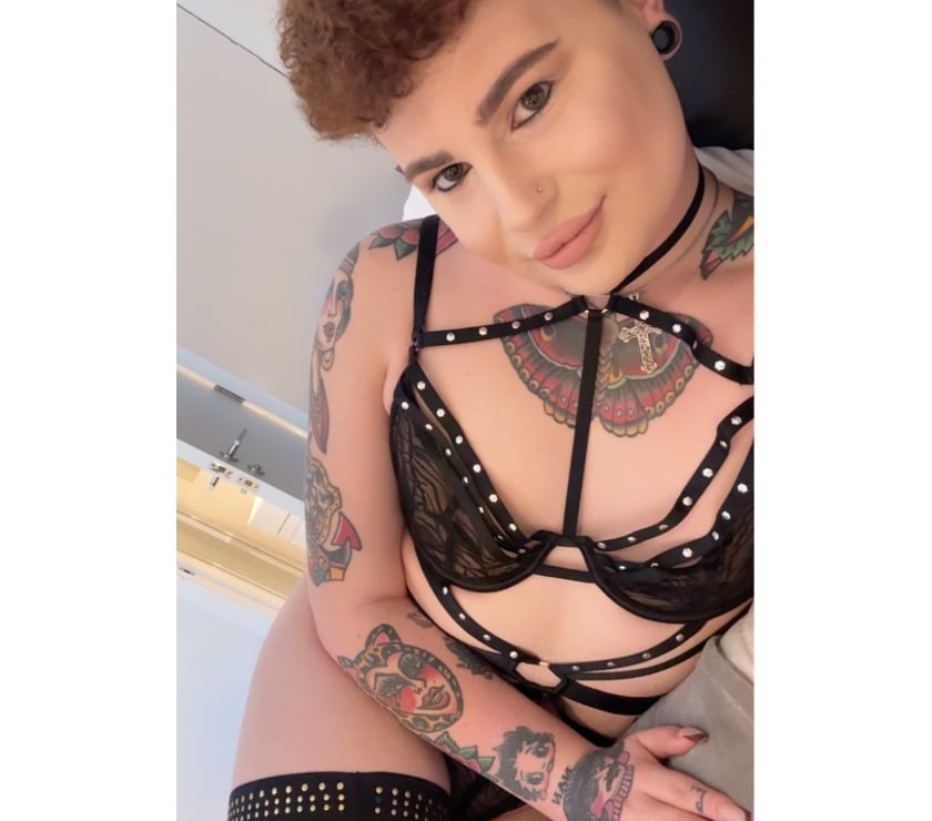 Trans Escorts West Yorkshire Bradford - Photos for LUXURIOUS FEMBOY🇬🇧 1st-5th!