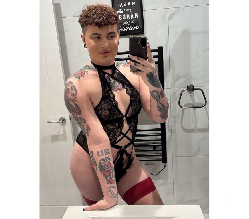 Trans Escorts West Yorkshire Bradford - Photos for LUXURIOUS FEMBOY🇬🇧 1st-5th!