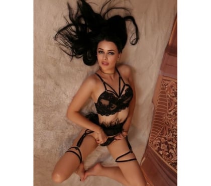 Escorts and Massages Bradford City Centre Bradford - Photos for First time in Bradford🤩party incall-outcall