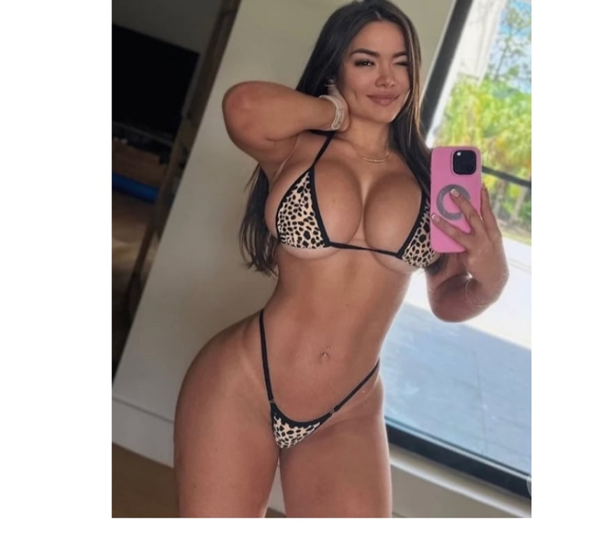 Escorts Wiltshire Swindon - Photos for yume hot and attractive girl