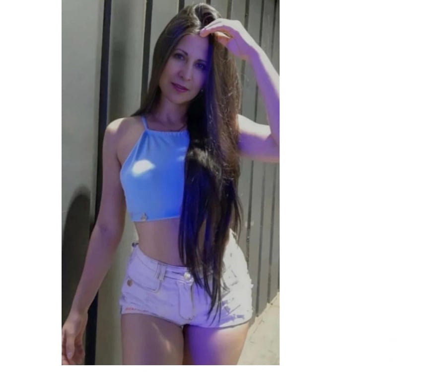 Escorts North London Enfield - Photos for Petite victoria new in enfield