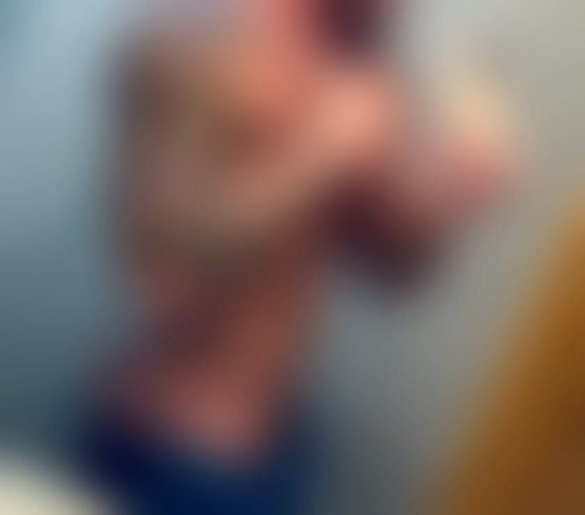 Latino Discreet XL BIG AND MUSCLE 🍆🔥 love party 🥂