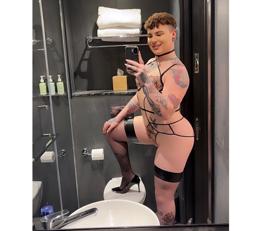  Gay massage West Yorkshire Bradford - Photos for LUXURIOUS FEMBOY🇬🇧 1-5th!
