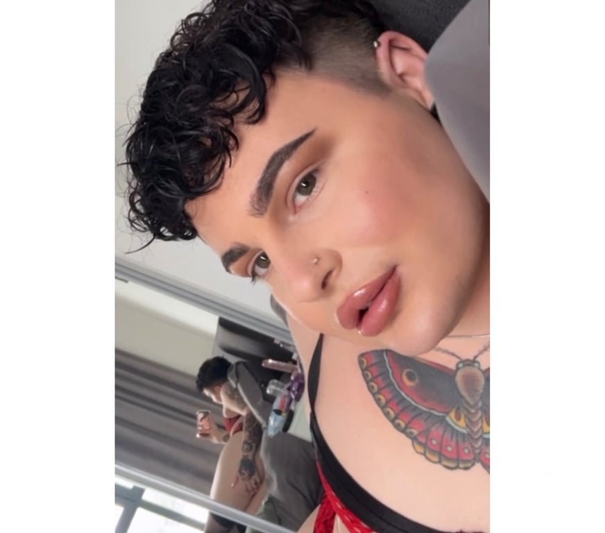  Gay massage West Yorkshire Bradford - Photos for LUXURIOUS FEMBOY🇬🇧 30th-4th