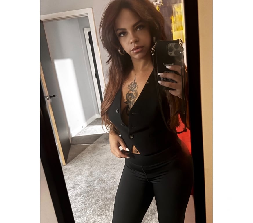 Escorts West Yorkshire Wakefield - Photos for Stunning 💋Lexie ♥️ Cheeky and Juicy