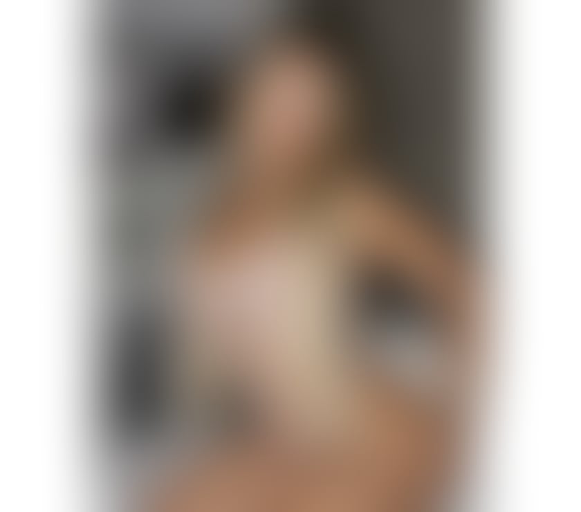 Blondie girl working incall and outcall party