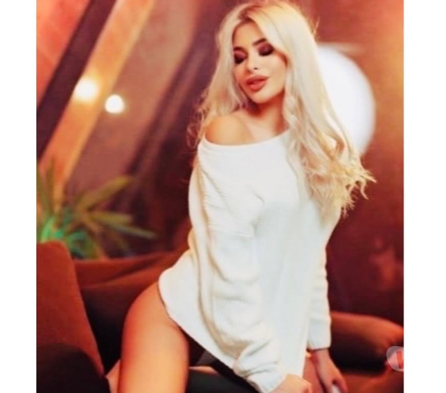 Escorts East London East Ham Station - East London - Photos for ꧁TOP SERVICE Delia꧂NO RUSH