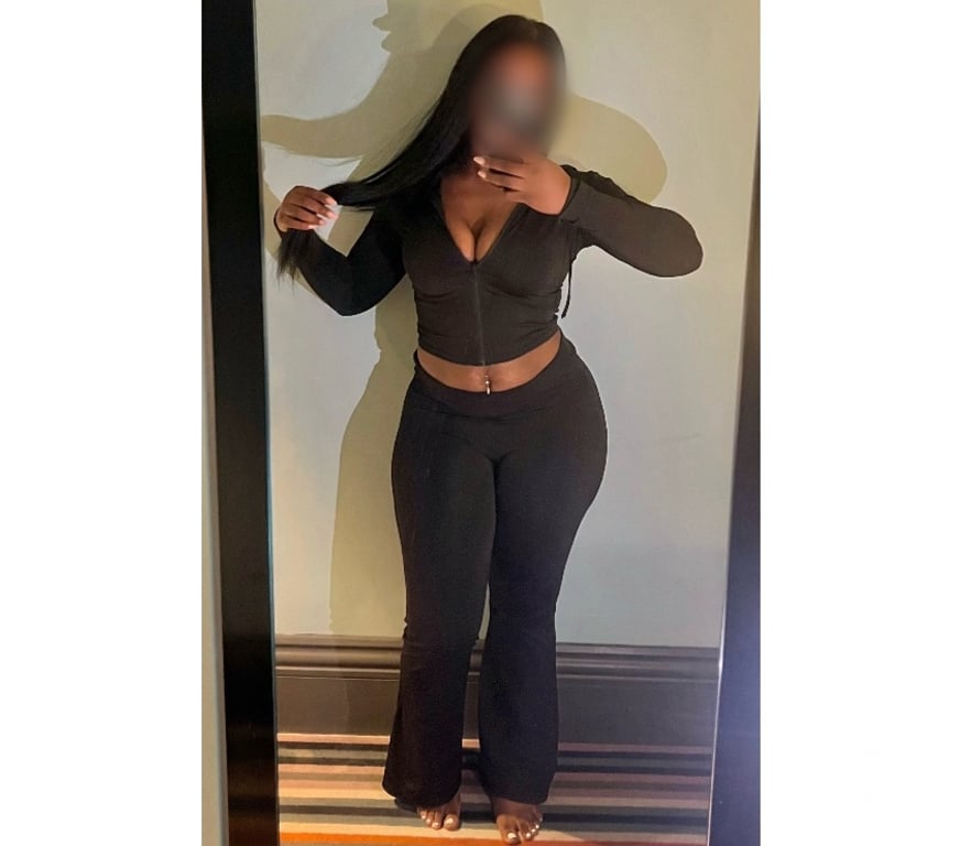 Escorts East London Canary Wharf - East London - Photos for 💎 | ENGLISH | JUICY LIPS | REAL FAT ASS | EBONY DOLL💎