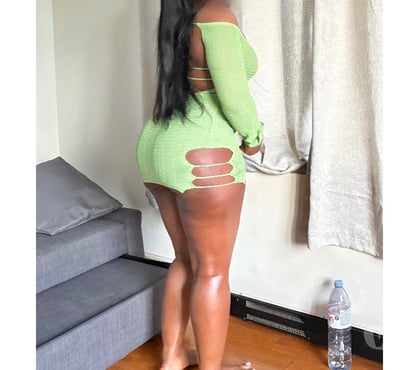 Escorts Canary Wharf East London - Photos for 💎 | ENGLISH | JUICY LIPS | REAL FAT ASS | EBONY DOLL💎