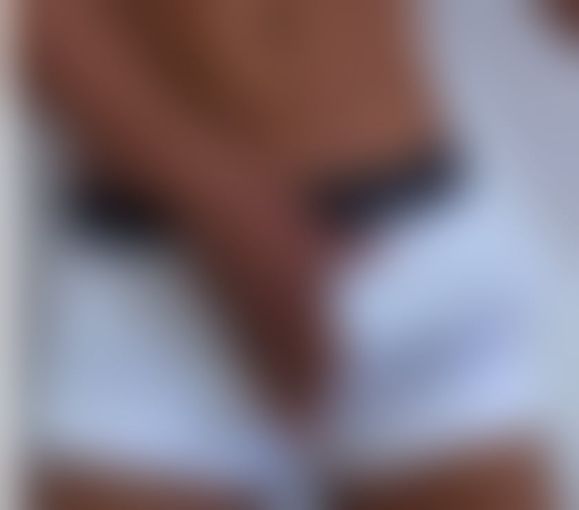 Big boy from Brazil, 21 c m, massage available, couples .