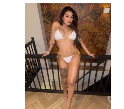 Escorts Stratford-Upon-Avon Stratford-on-Avon - Photos for Crystal Girl For Party new in Town