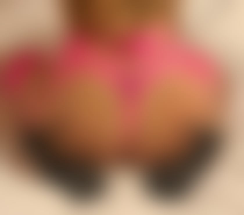 Blonde natural bombshell