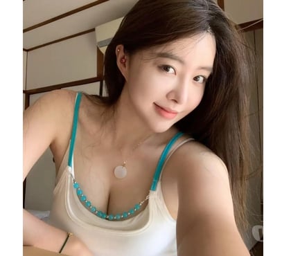 Escorts and Massages Walthamstow East London - Photos for 🌙 Intimate Companion · Private & Discreet 🌙