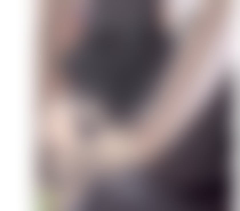 Escorts West Yorkshire Leeds - Photos for FULL SERVICE 😈 OWO BIG ASS 🔞 OUTCALL INCALL 🥂