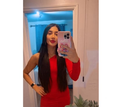  Escorts Three Bridges Crawley - Photos for SARAH 1 WEEK ONLY DONT MISS OUT😘