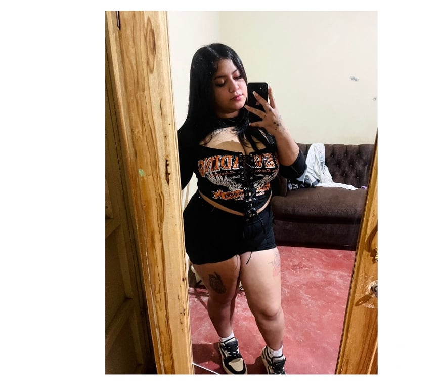 Adult Entertainment South East London Croydon - Photos for pretty eyes waiting for you ONLY WHATSAPP 07346 589412