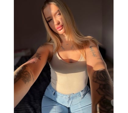 Escorts Greenwich South East London - Photos for Mia British babe 🇬🇧🇱🇹 don’t miss out 💋