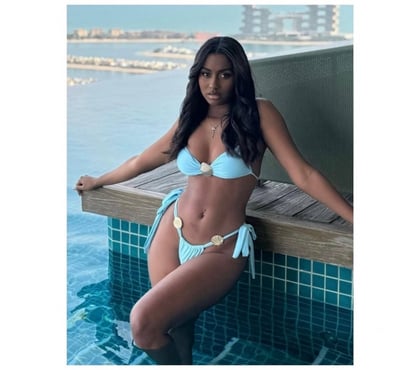 Escorts Colnbrook Slough - Photos for HOT CHOCOLATE AVAILABLE 😋🥳PARTY