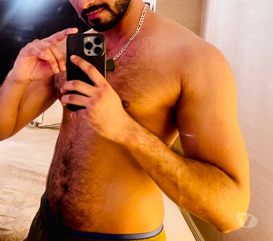  Gay massage West London Barons Court Station - West London - Photos for Hi it’s Kevin hit me up