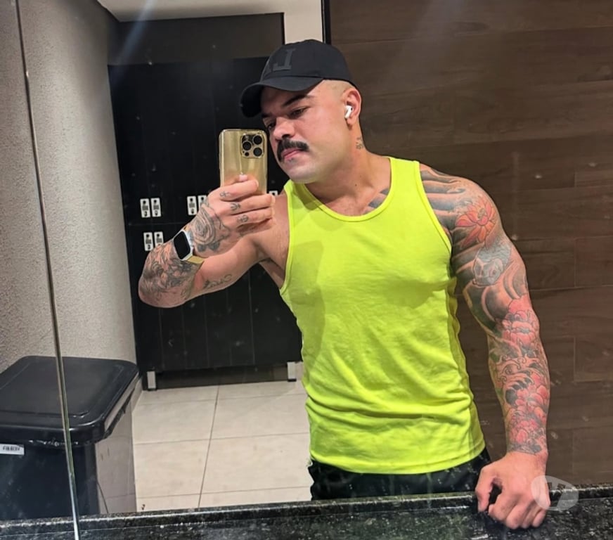  Gay massage Glasgow Glasgow City Centre - Glasgow - Photos for 🔥STRAIGHT MAN FROM BRAZIL - OUT AND DISCREET🔥