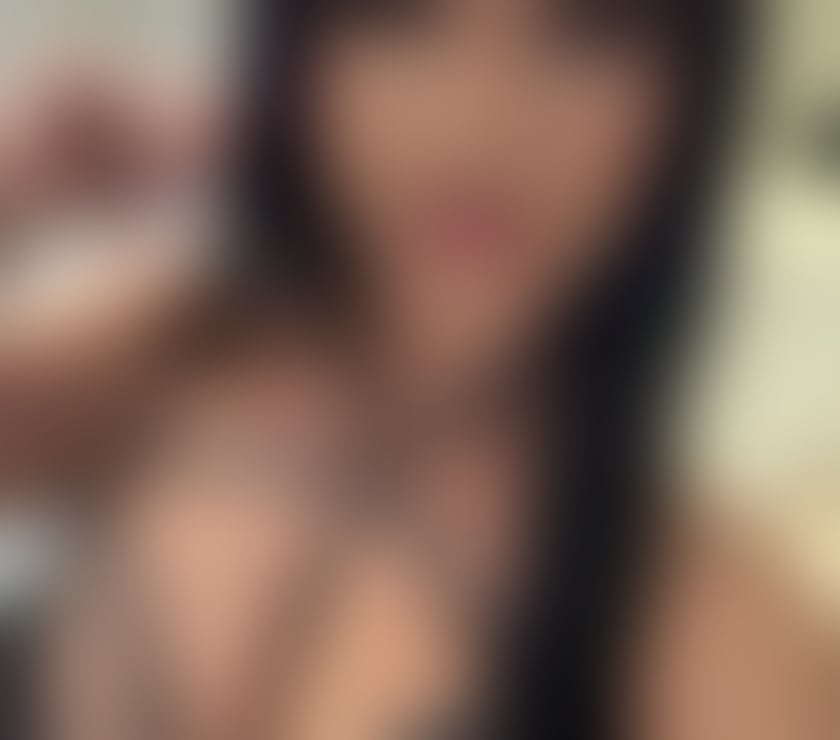 Escorts West Sussex Crawley - Photos for Lia new girl in town❤️ PARTY GIRL🎉💕 no rush😘