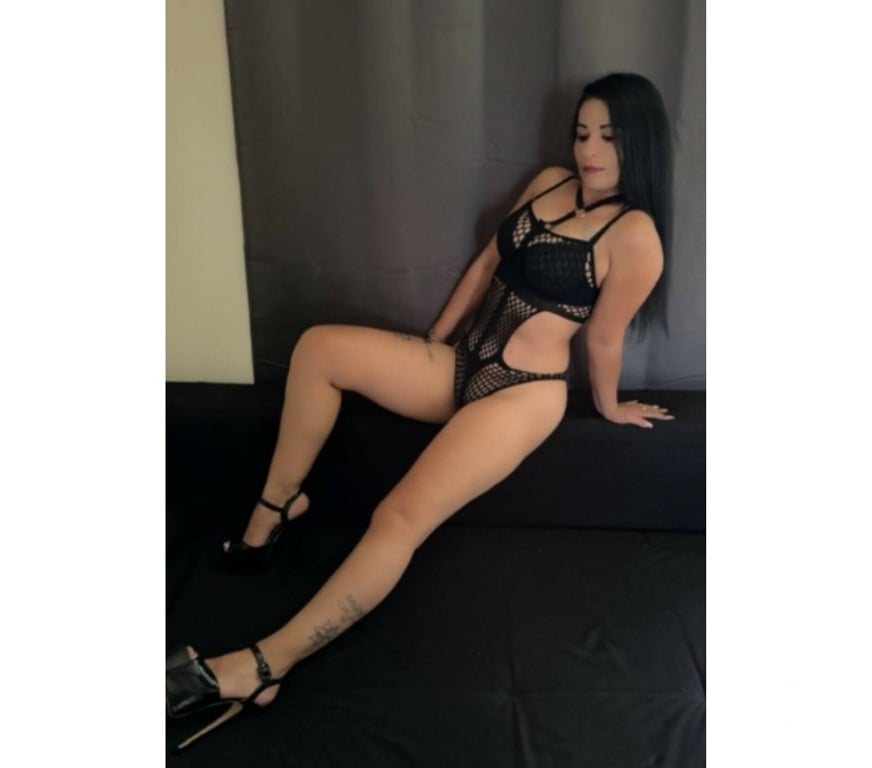 Escorts Oxfordshire Cherwell - Photos for Hello gents ! new Lady in your Town !