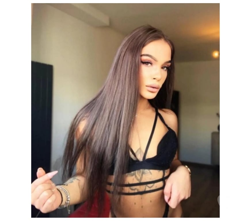 Escorts Kent Folkestone and Hythe - Photos for Lara Ladyboy Trans party