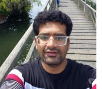 Charming Guy Looking for Someone