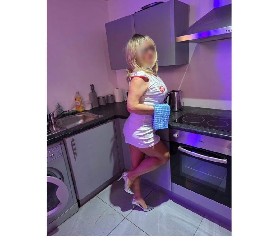 Escorts Buckinghamshire Milton Keynes - Photos for Mature Polish MILF Ivone ❤ owo massage kissing and more