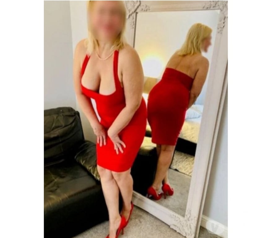 Escorts Leicestershire Leicester - Photos for Secret Touch.. Hot oils massage with extras