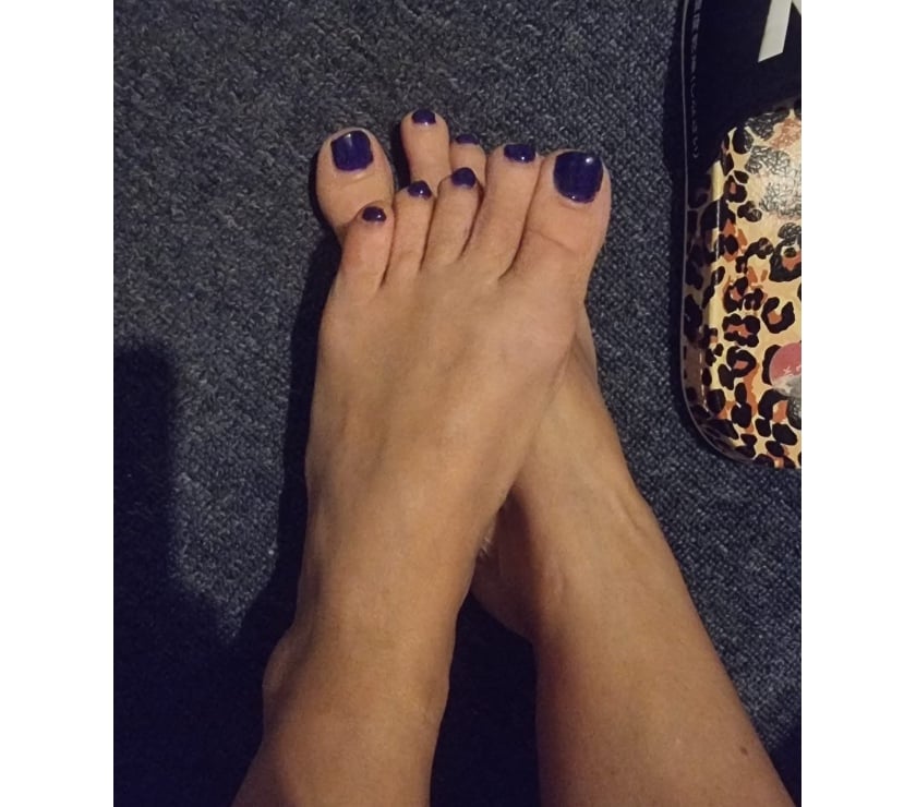 Escorts South East London Bromley - Photos for Curvy Blond Polish