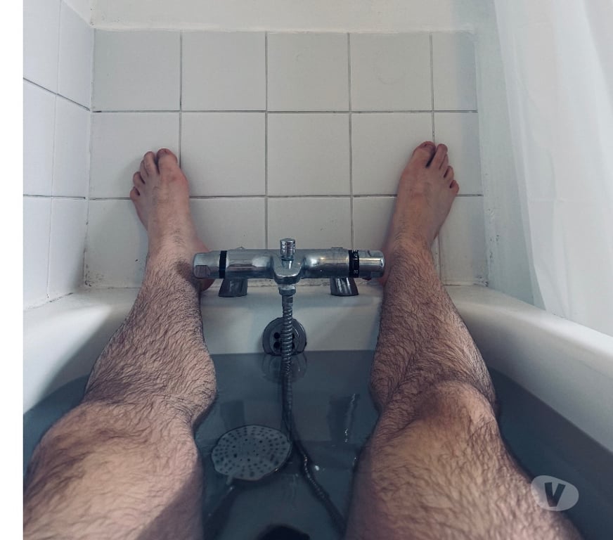  Gay massage Hampshire Eastleigh - Photos for James here for fun in your area