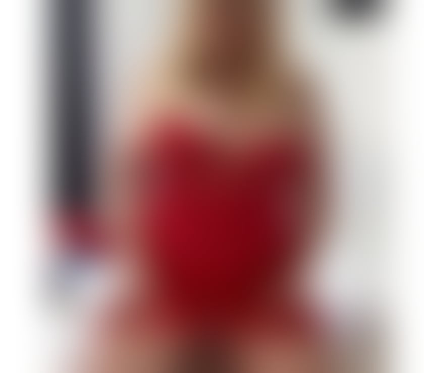 Escorts North London Edmonton - North London - Photos for Sweet Candy 🍭 in Edmonton for short time 😊