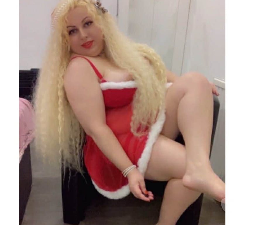 Escorts North London Edmonton - North London - Photos for Sweet Candy 🍭 in Edmonton for short time 😊