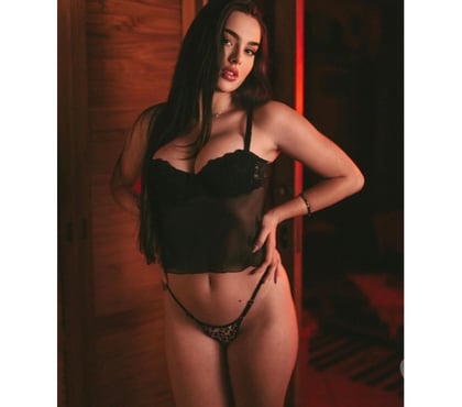 Escorts Silvertown East London - Photos for Tati Experience with Stunning Latina