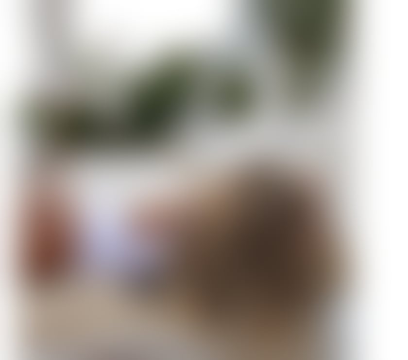 Escorts Surrey Runnymede - Photos for Tantric massage , Dip tissue with Laura