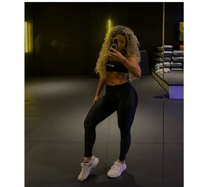 Escorts Addlestone Runnymede - Photos for Tantric massage , Dip tissue with Laura