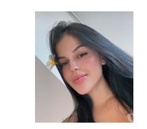 Sexy Brazilian brunette 💋