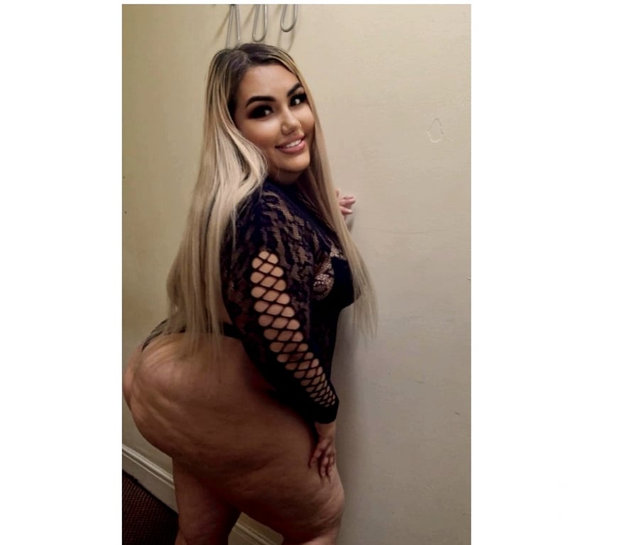 Escorts North London Enfield - Photos for Chubby ajlin x Big ass 💋
