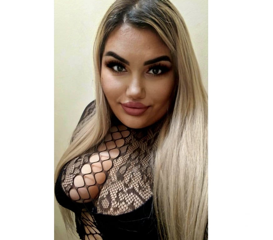 Escorts North London Enfield - Photos for Chubby ajlin x Big ass 💋