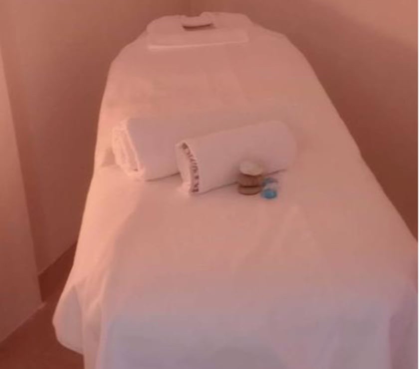 Full body massage Highland Inverness - Highland - Photos for Relaxing&reviving&massage🌼🌸🌺